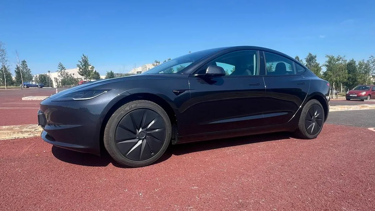 Tesla Model 3 Trazione posteriore FCE