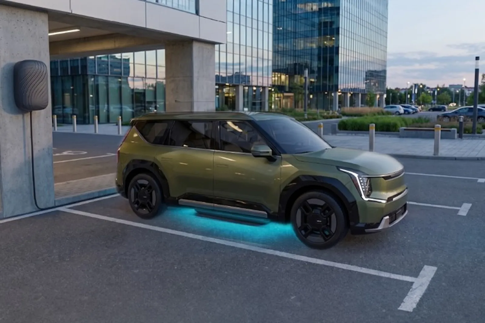 Kein Anschließen des Elektroautos mehr nötig: Die kabellose Ladung kommt auf die Parkplätze.