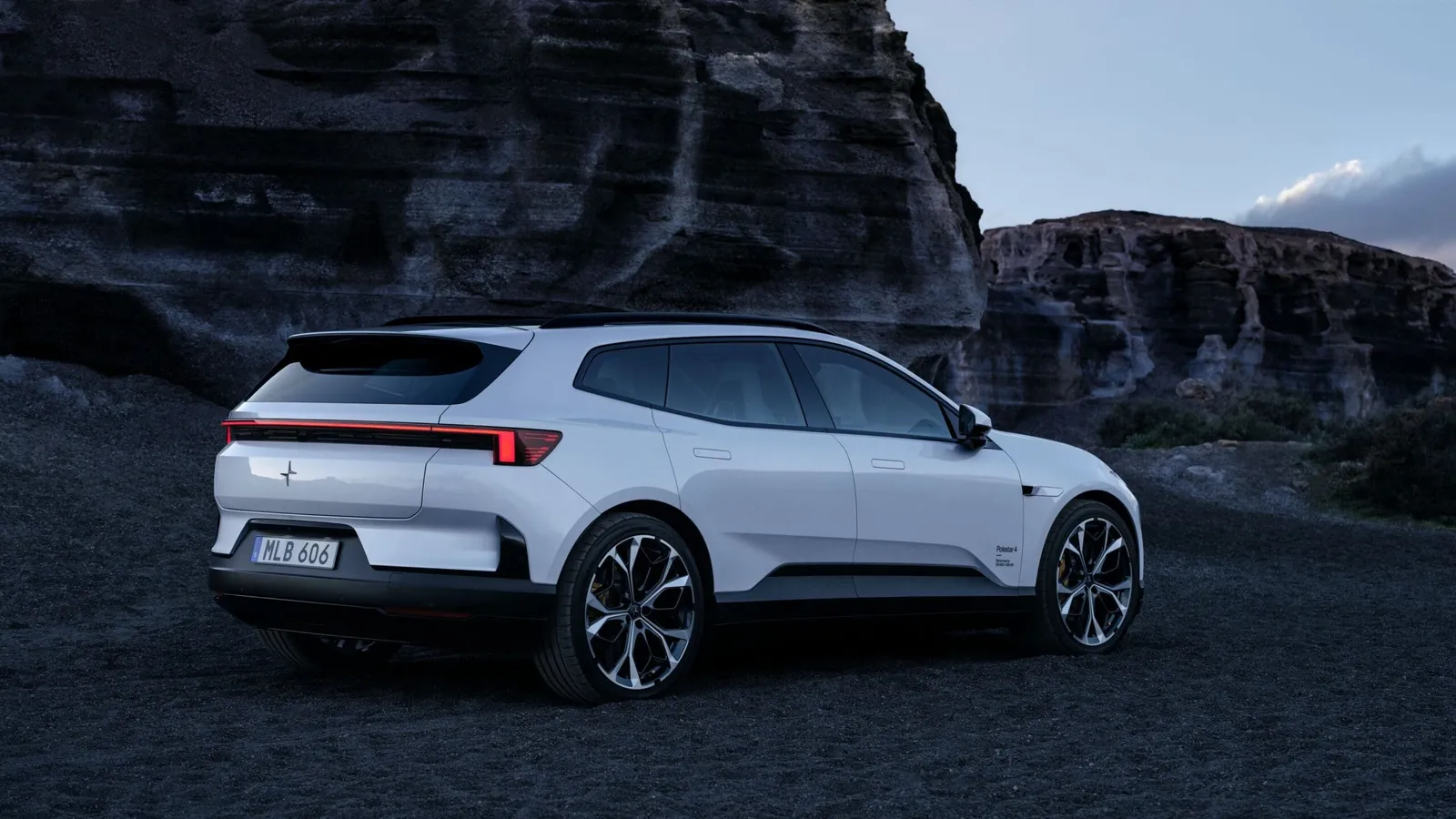Polestar 4 SUV brings better practicality and a rear window