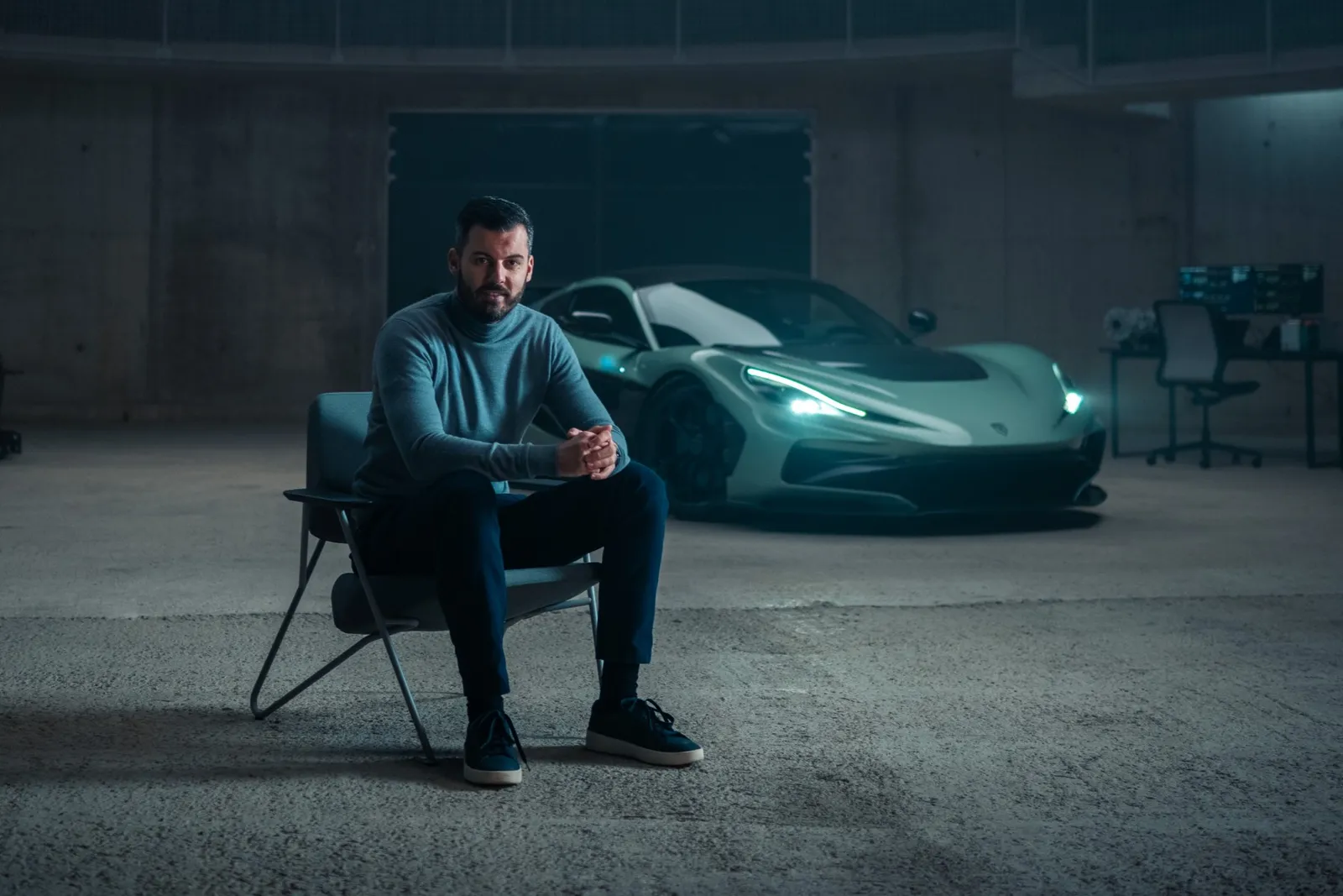Image 2: Mate rimac mit rimac nevera r founders edition