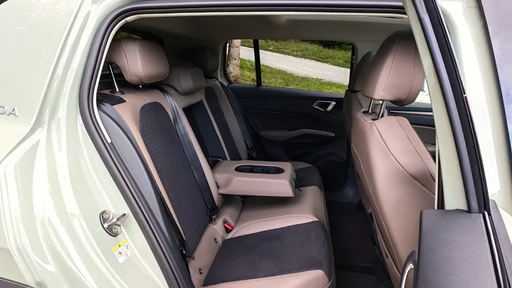 Skoda epiq Probamos el SUV eléctrico de 22.800 € y 440 km hecho en España así va el Skoda Epiq (15)