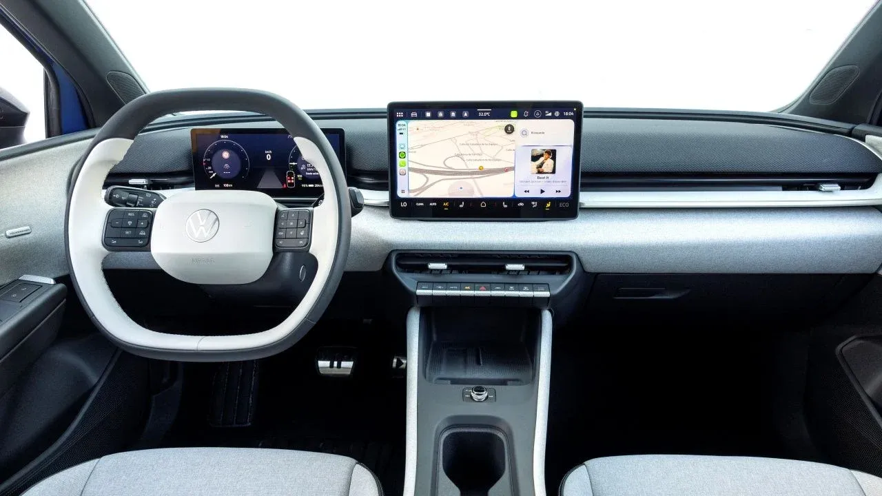 Probamos el Volkswagen ID. Polo, un coche eléctrico muy redondo que quiere destronar al Renault 5