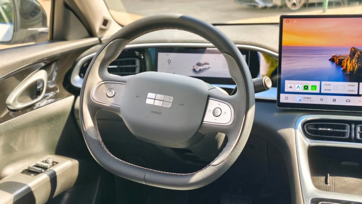 Prova del Geely E2: un compatto elettrico cinese che ha quasi tutto per avere successo