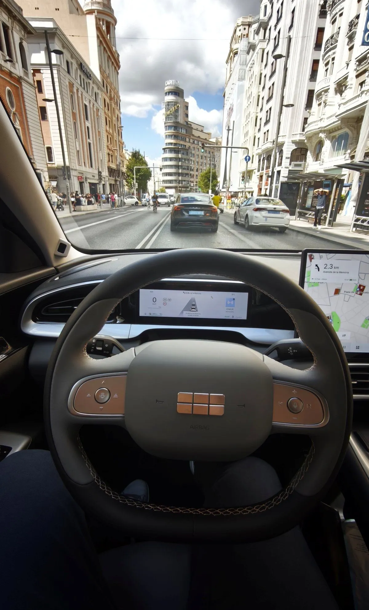 Prova del Geely E2: un compatto elettrico cinese che ha quasi tutto per avere successo