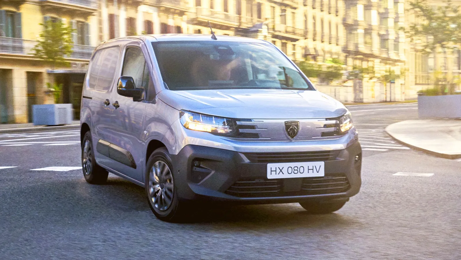 Se você tem um negócio e procura algo além de uma van elétrica, a Peugeot E-Partner tem respostas para todas as suas perguntas
