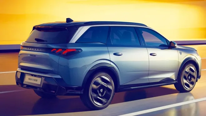 peugeot e5008 suv electrico hibrido enchufable 3
