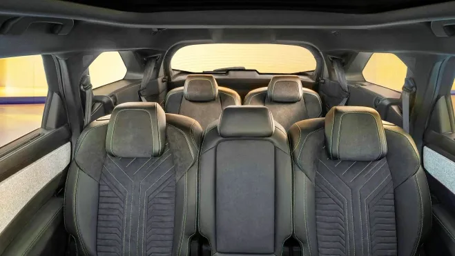 peugeot e5008 suv electrico hibrido enchufable 5