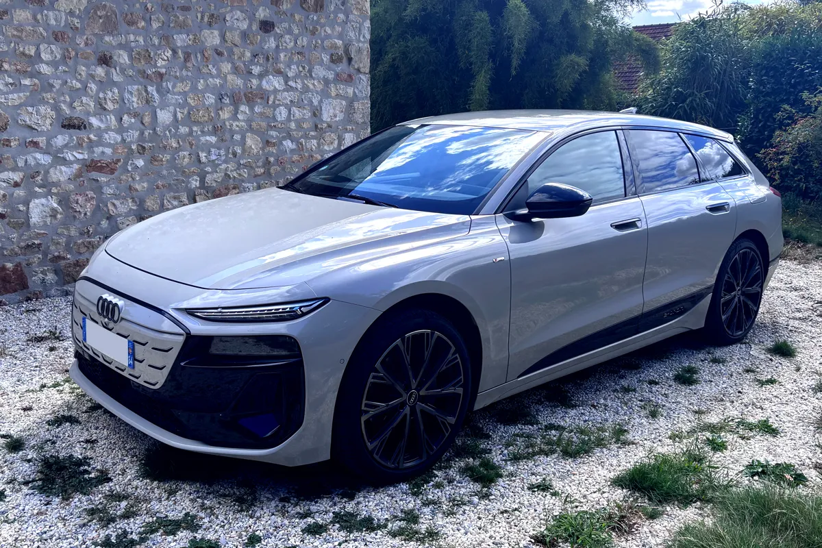 Témoignage – Pour des loyers à peine plus chers, Anthony a préféré l’Audi A6 Avant e-tron au Renault Scenic E-Tech