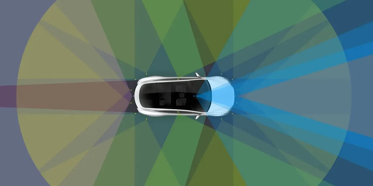 Tesla Autopilot was on in I-35 crash that killed its driver
