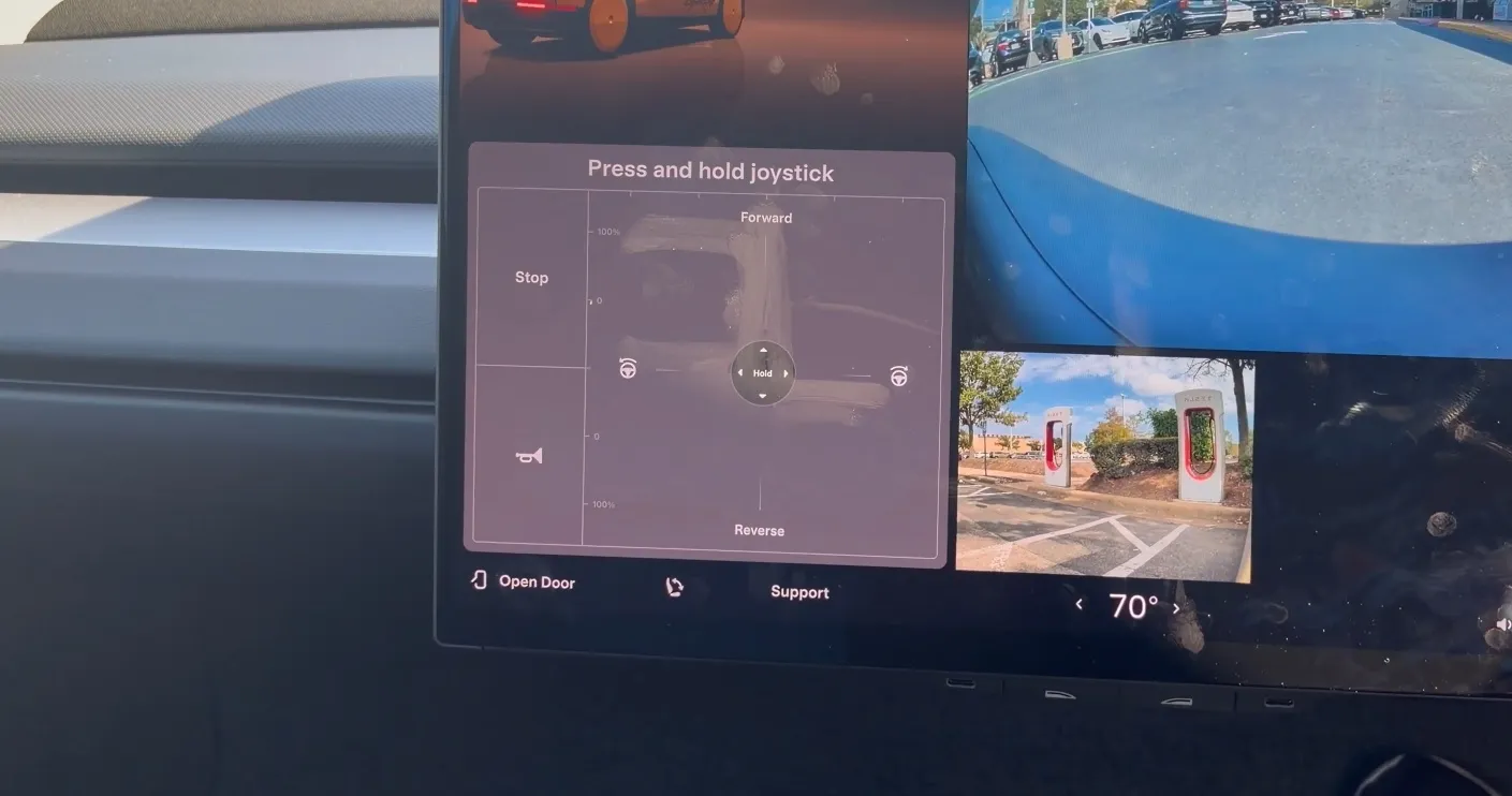 Tesla Cybercab nie ma kierownicy, ale może być sterowana z poziomu dotykowego ekranu [wideo]