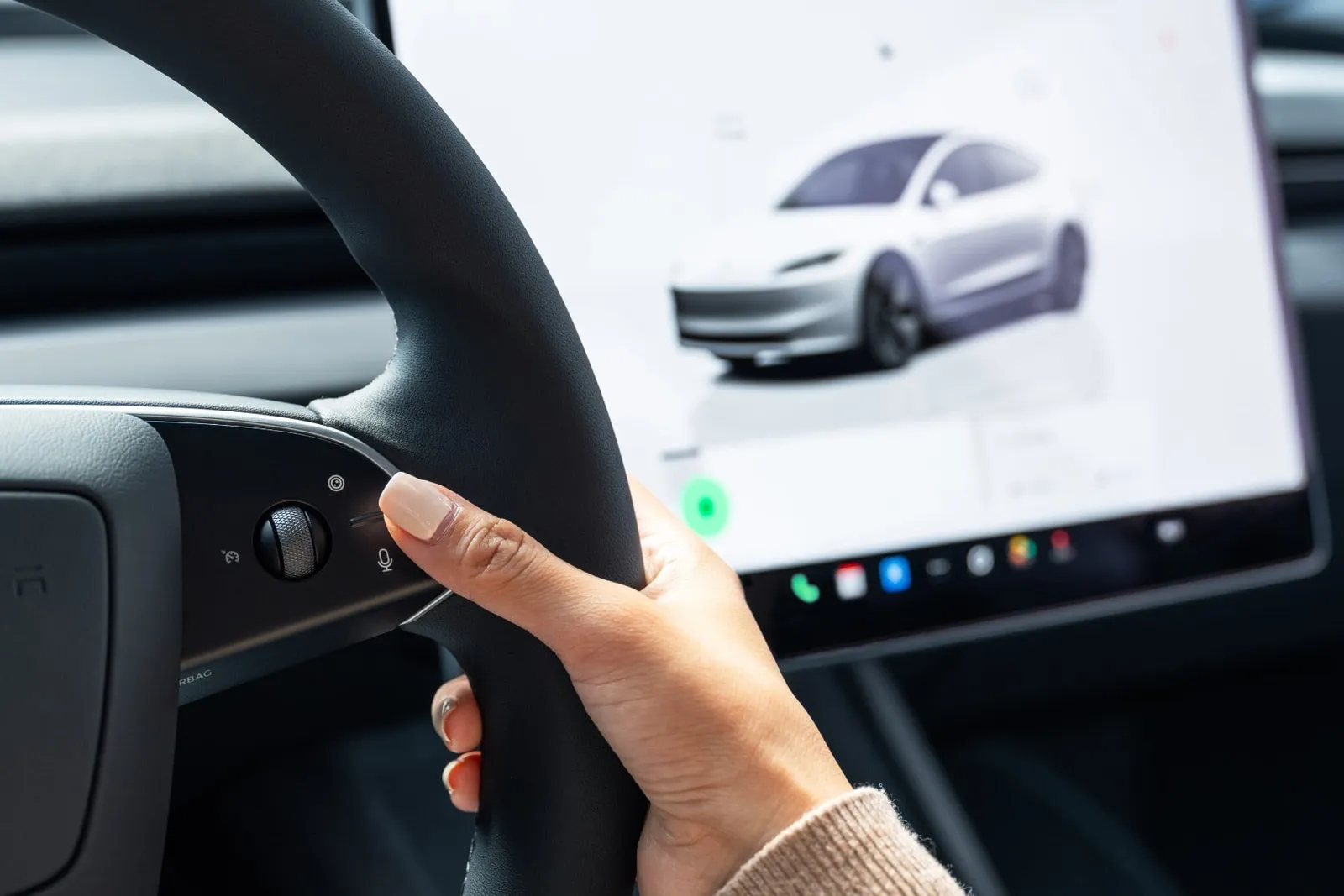 Tesla FSD gains collision avoidance feature during manual driving