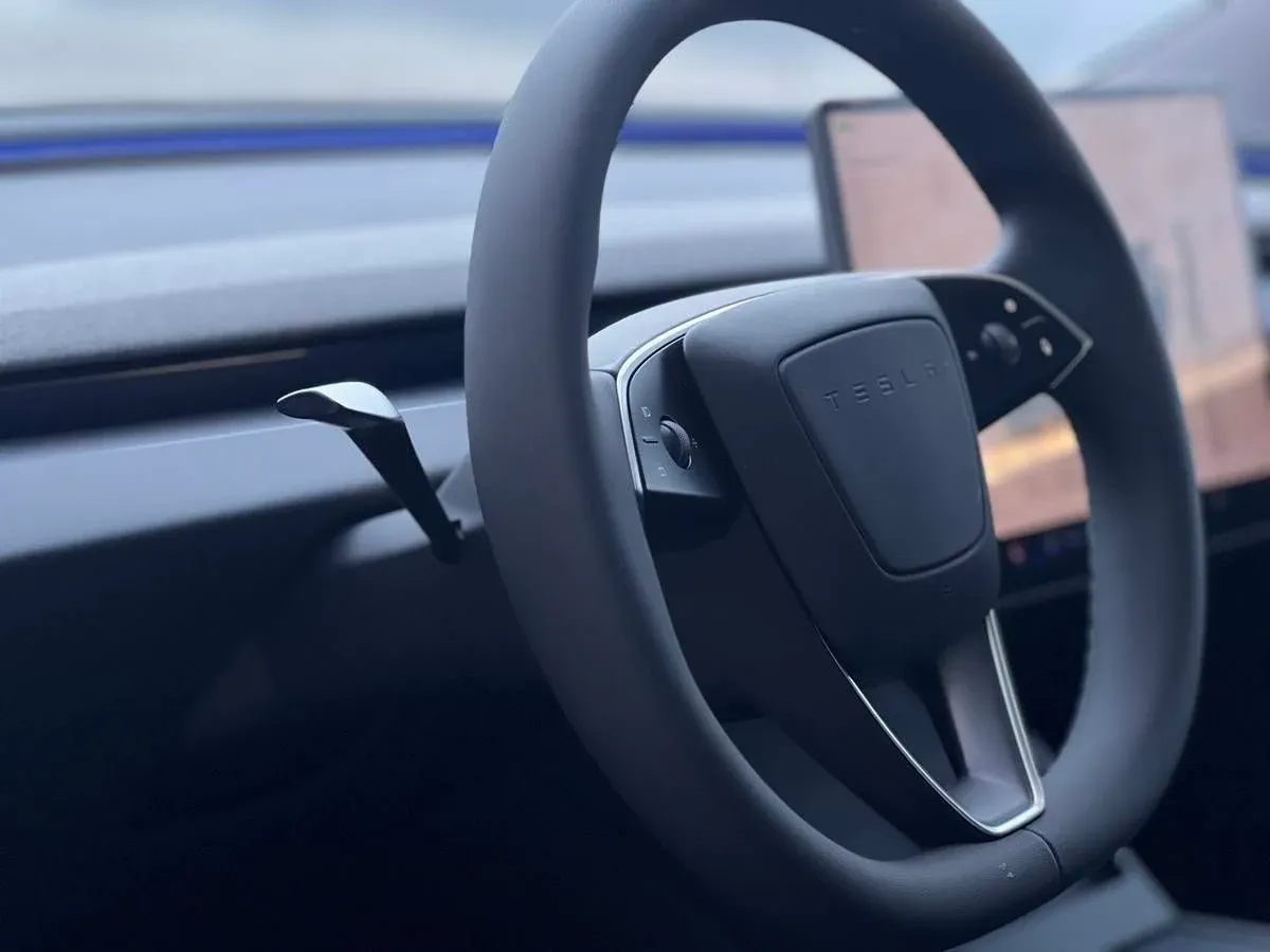 Test des Tesla Model 3 Long Range RWD bei 120 km/h