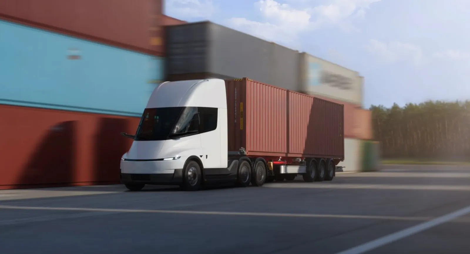 Tesla svela le specifiche del Semi europeo: autonomia di 550 km, ricarica a 800 kW