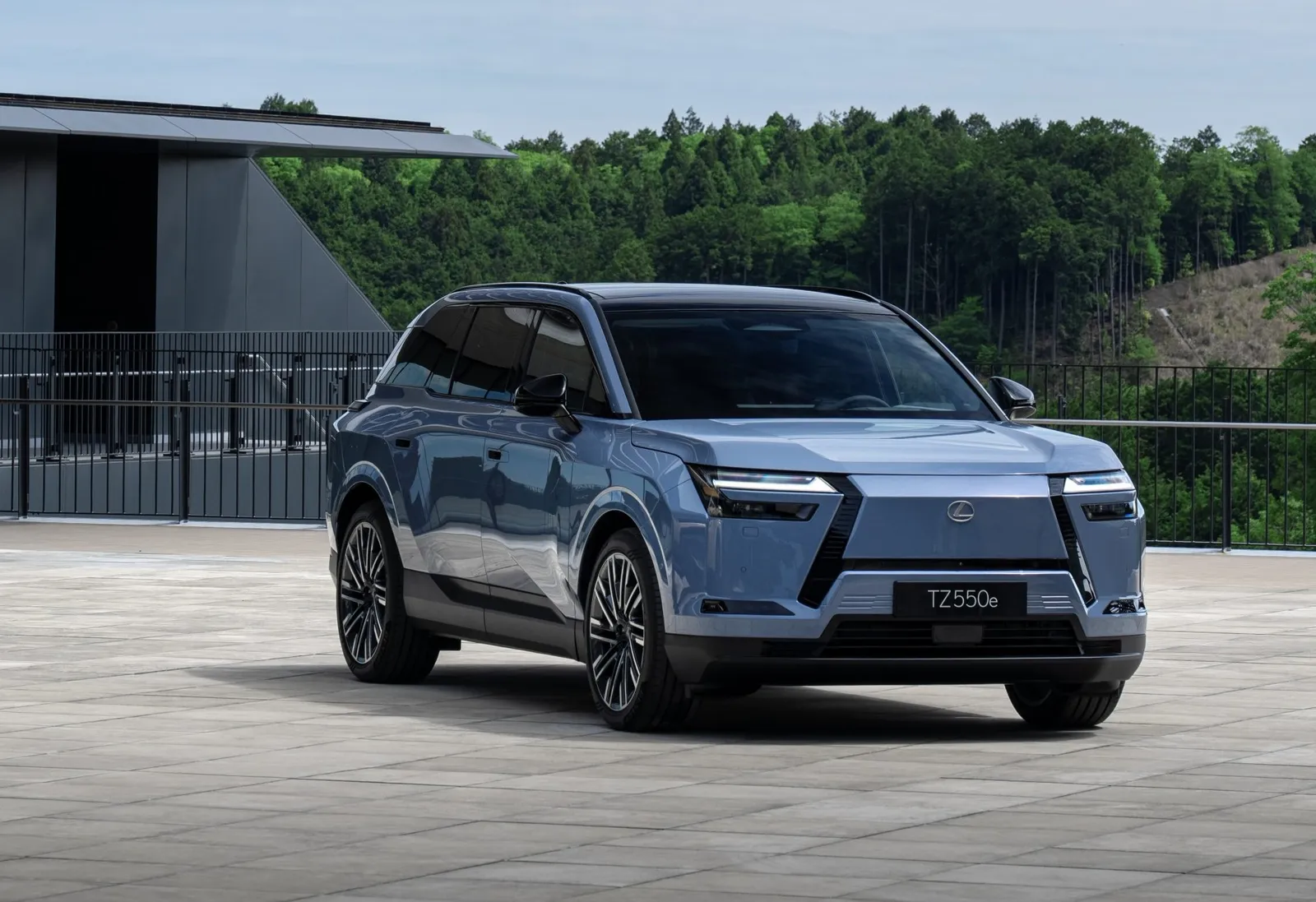 Il Lexus TX è l’ultimo SUV elettrico prodotto dal marchio di lusso Toyota