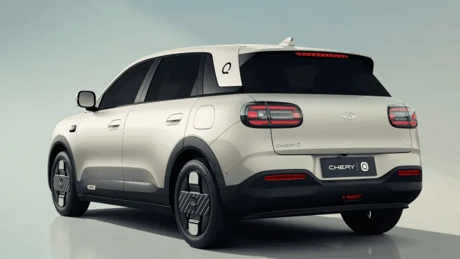 Chery Q Posteriore
