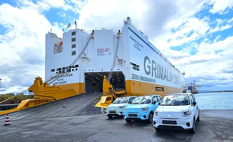 A UE tem como alvo os PHEV chineses. Bruxelas ameaça com novas tarifas após o aumento das importações - Bruxelas, tarifas, Leapmotor, Grimaldi 2