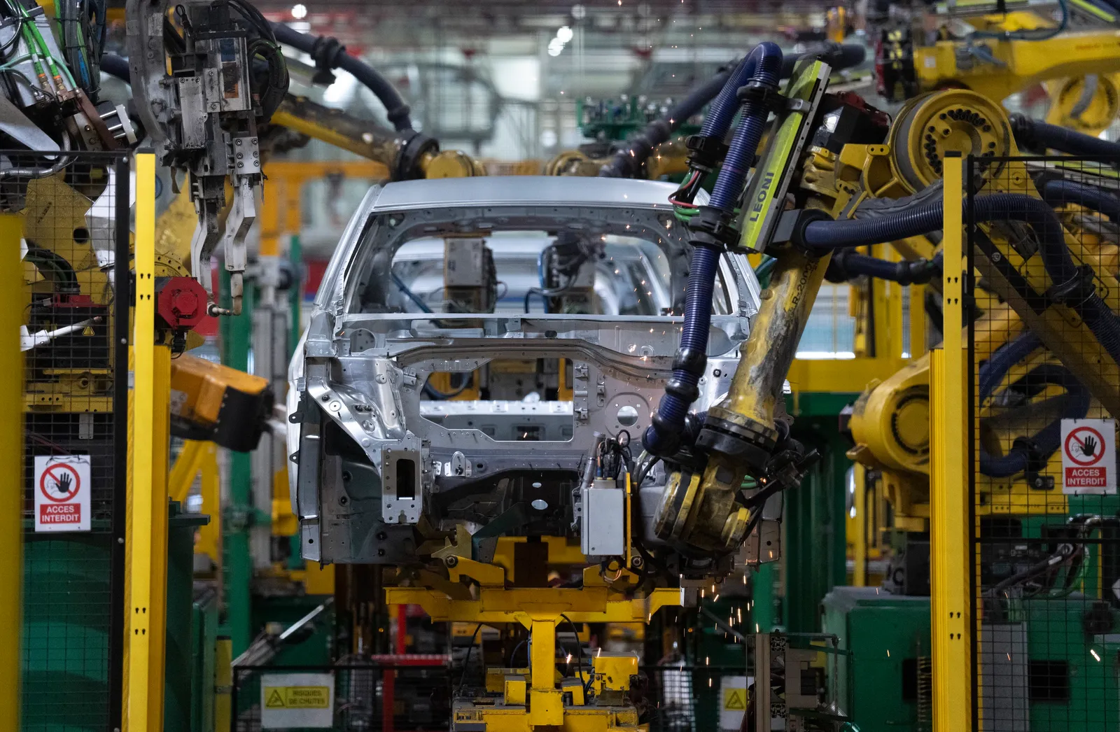 Renault 5 under construction at Douai factory
