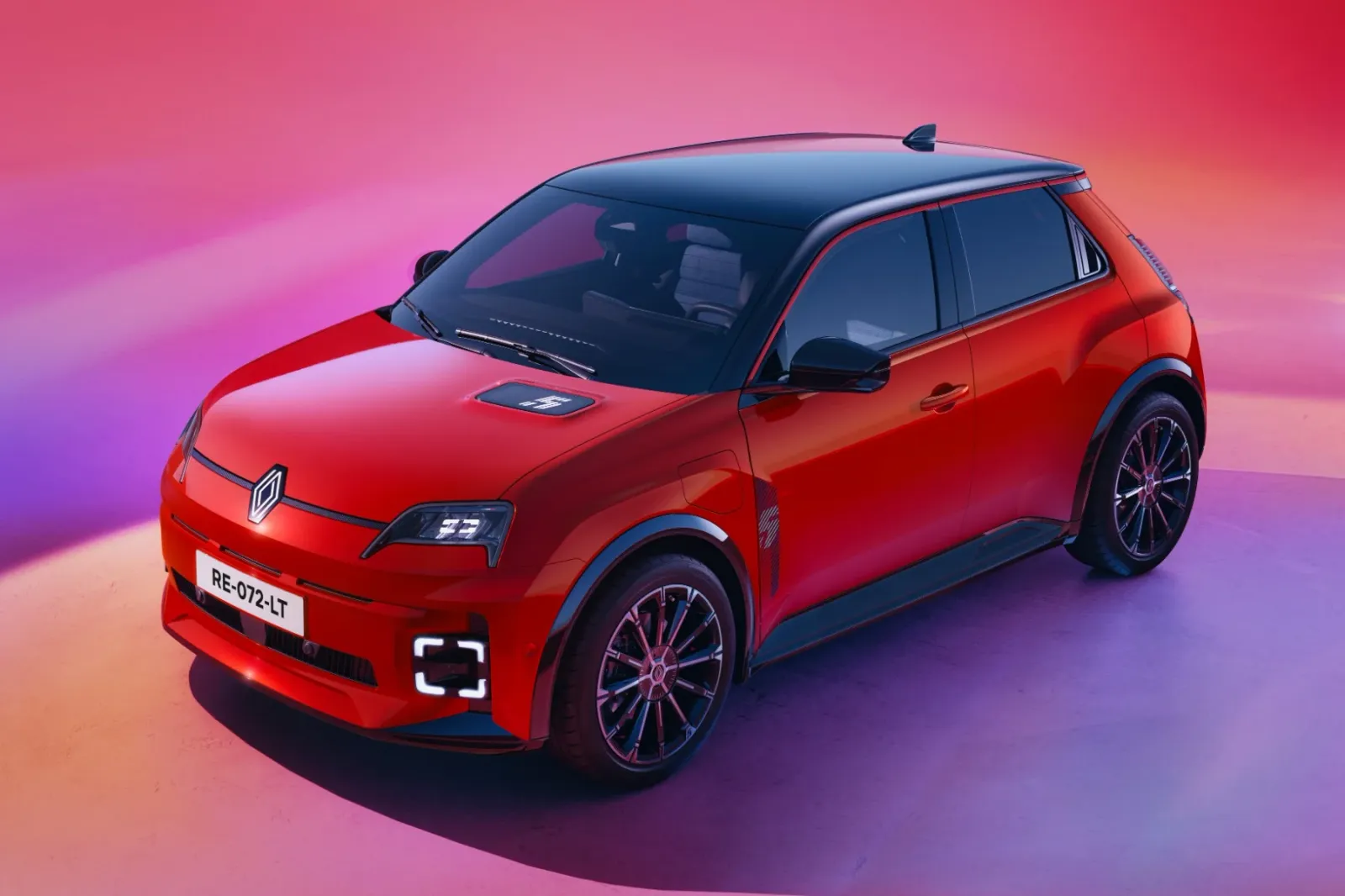 Pedidos no Reino Unido abertos para o Renault 5 E-Tech atualizado