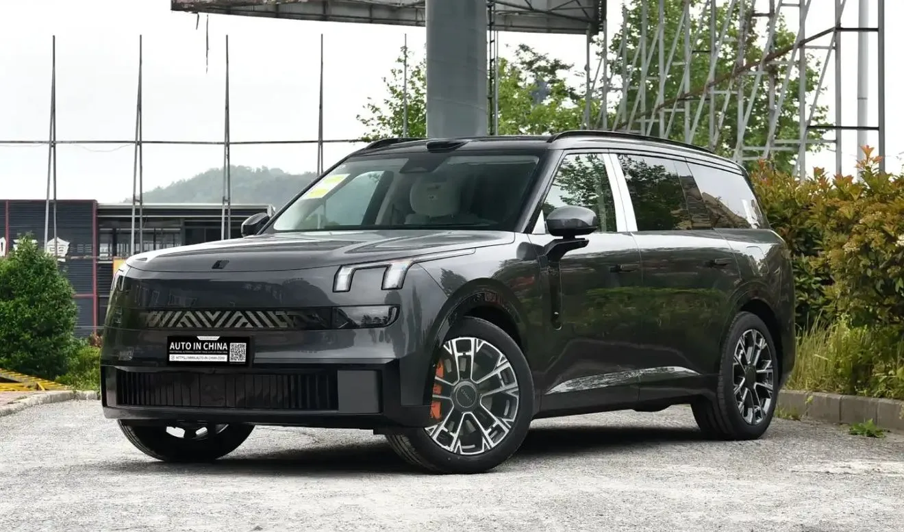 Un Lynk & Co 900 acaba envuelto en llamas y su fabricante da una explicación inesperada