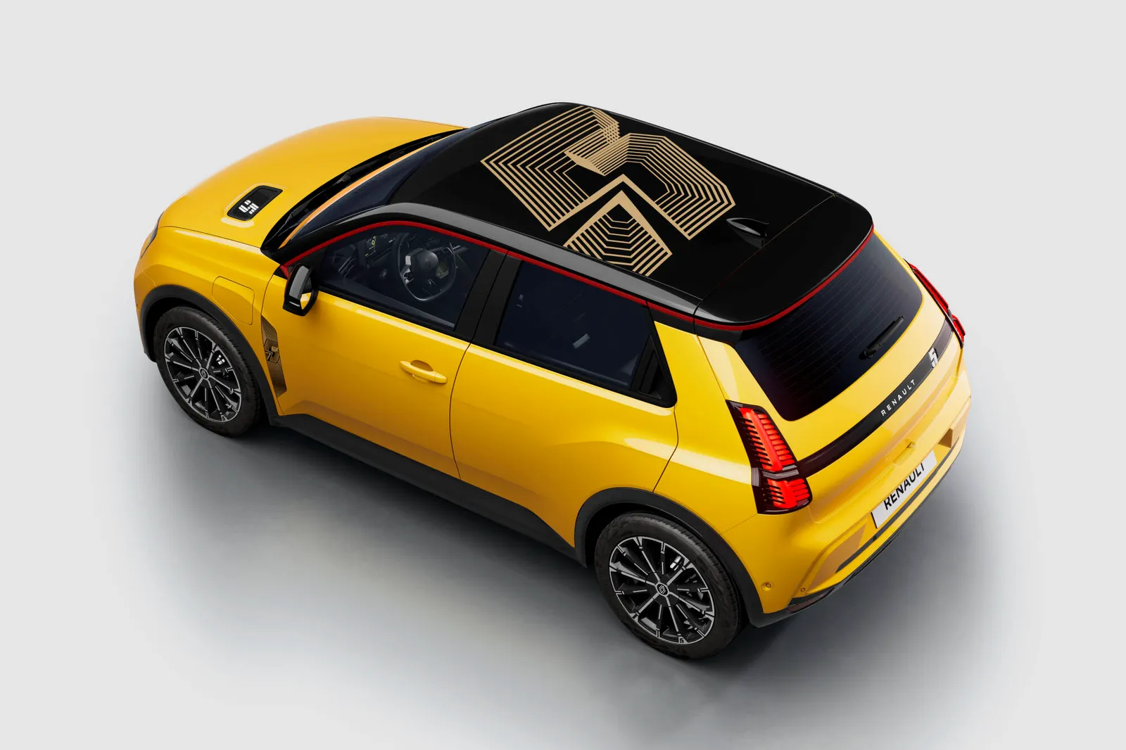 adesivo no teto do Renault 5 atualizado