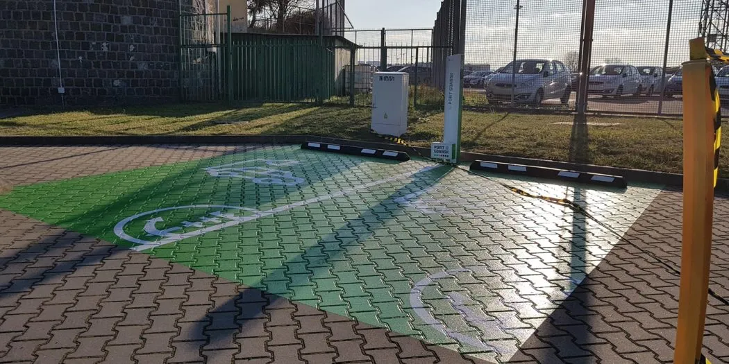 URE rusza z konsultacjami ws. stacji OSD. Na rynku może pojawić się ponad 40 ładowarek