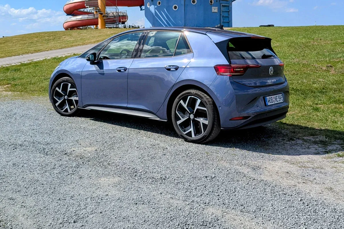 Volkswagen ID.3 Neo test reveals an electric car that does what it’s meant to
