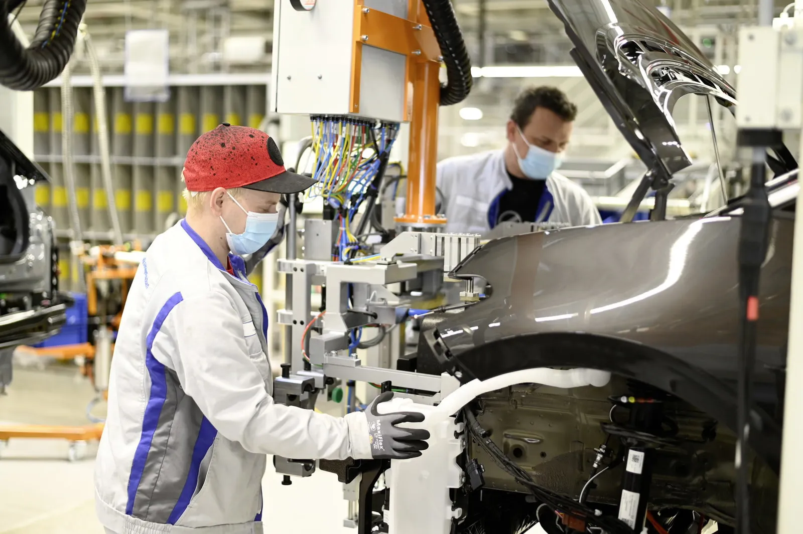 Volkswagen może zamknąć cztery fabryki w Niemczech. Na liście zakłady produkujące “elektryki”