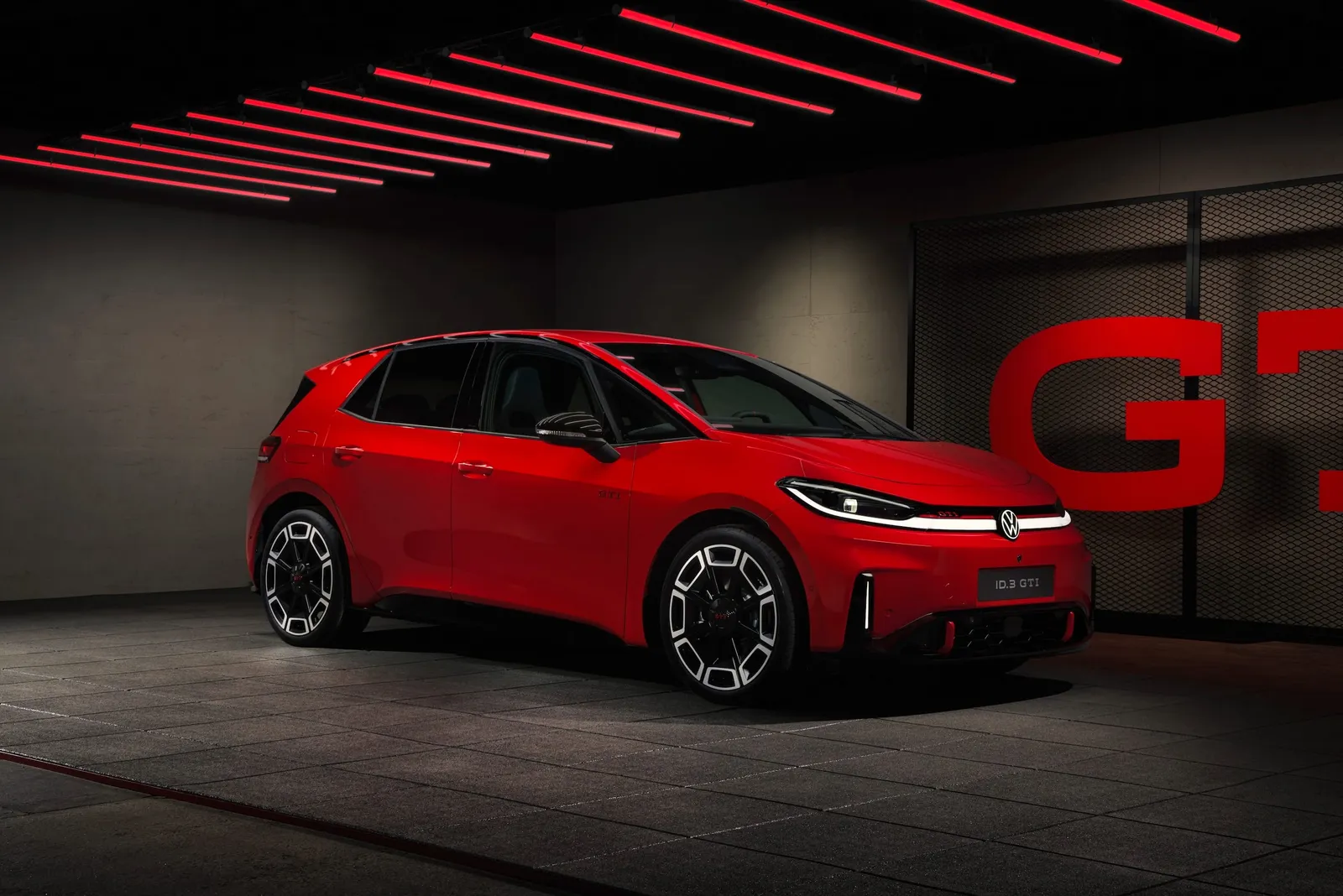 Volkswagen presentó el ID.3 GTI: 240 kW y tracción trasera, pero en realidad sigue siendo un GTX.