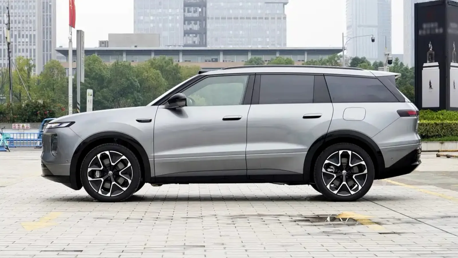Volkswagen presenta un nuevo SUV híbrido con 1.602 km de autonomía y 5 asientos que cuesta menos que un Golf