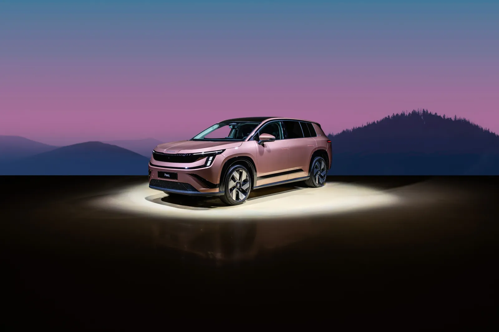 A Volkswagen trouxe para Katowice seis novidades elétricas. A mais barata custa 99 900 zł - 103 skoda peaq 81f5a394