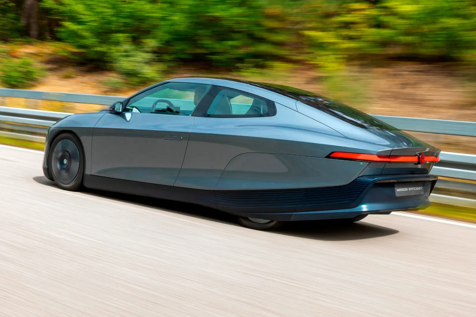 Volkswagen unveils its Mission Efficiency concept car