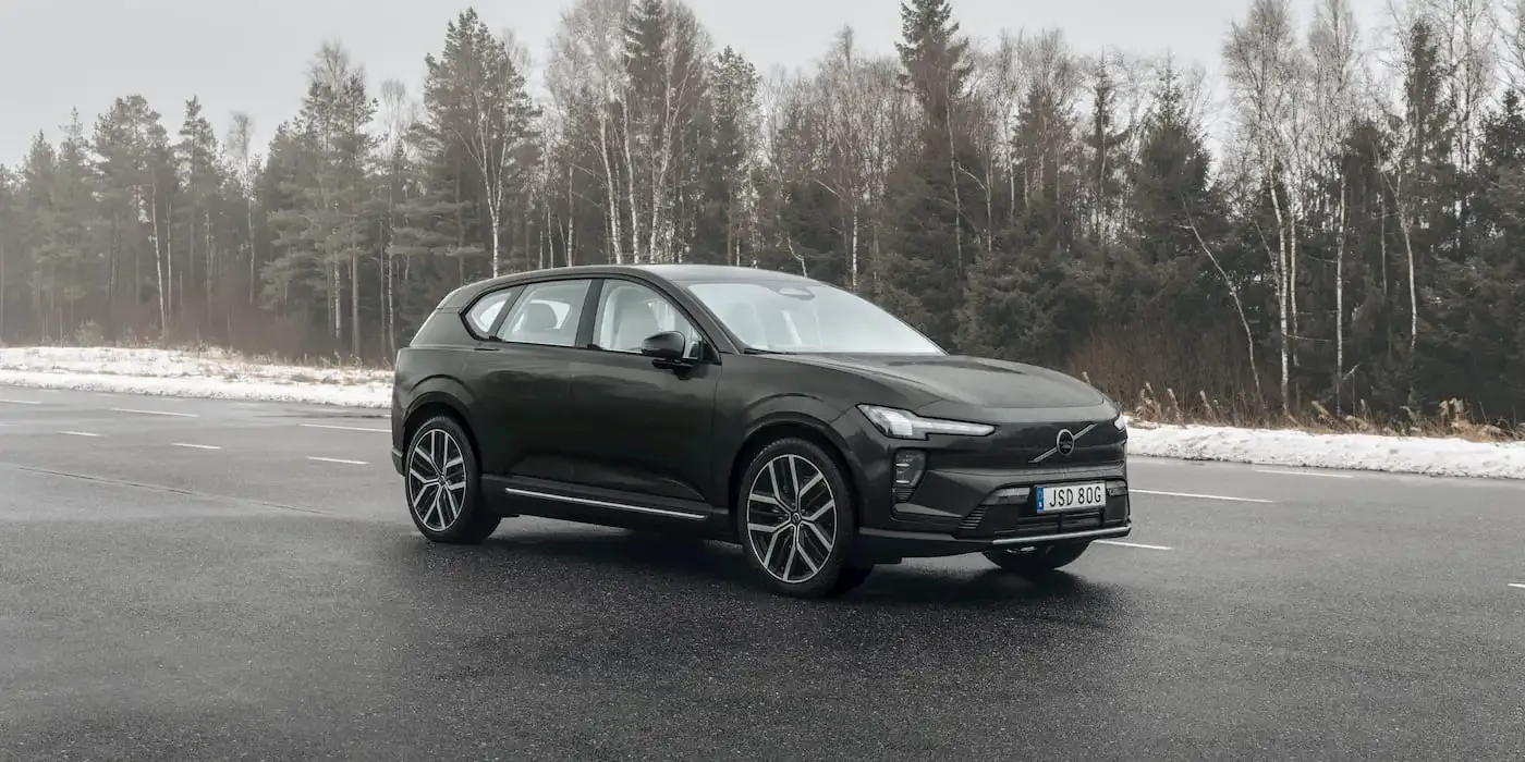 Volvo-EX50-EV-trademark