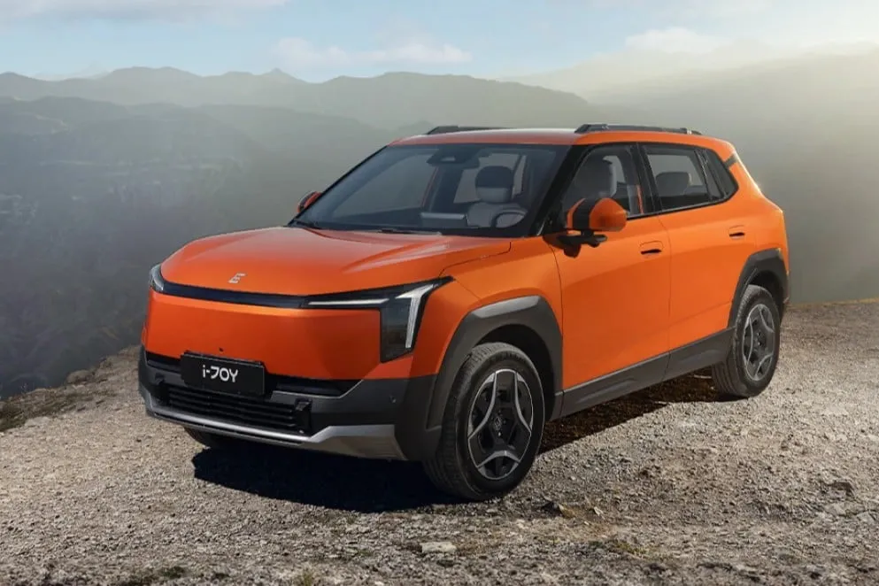 Wegen Spritmangel? Russland mit Verdoppelung von E-Auto-Absatz