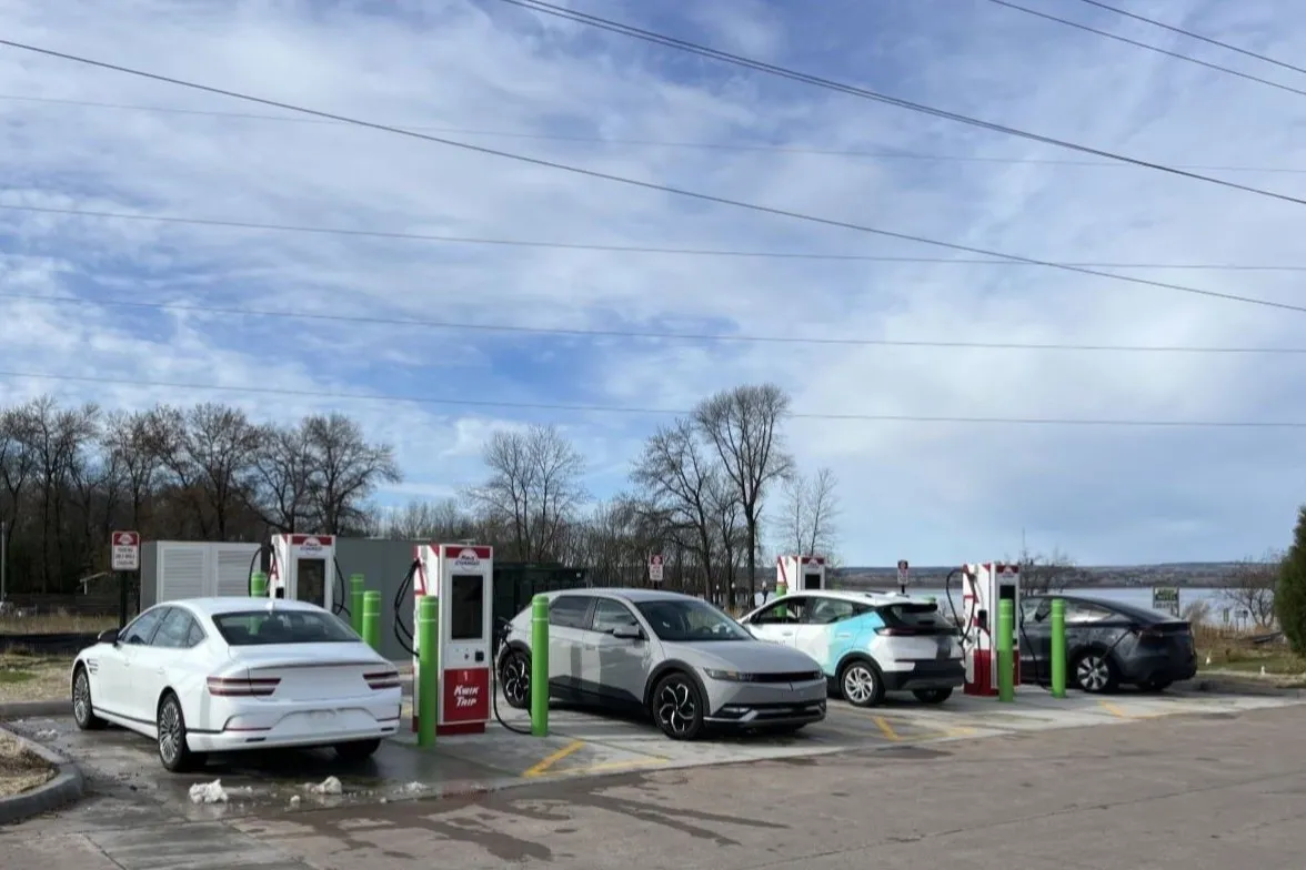 Wisconsin to add 42 new fast-charging stations
