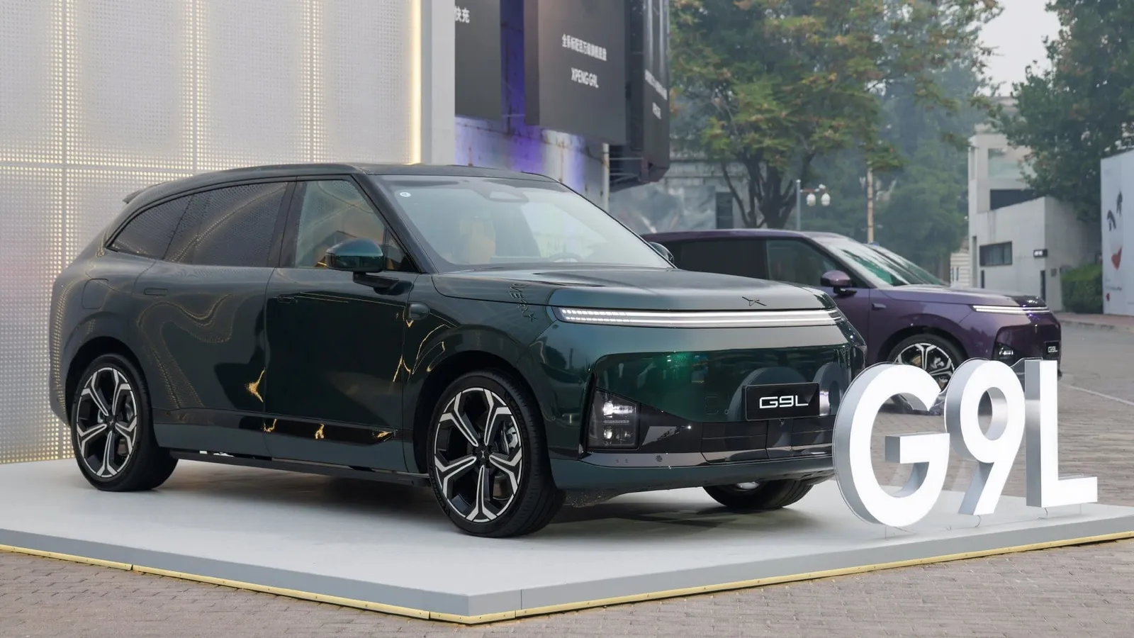 Xpeng G9L trafi do Europy 12 października. 5,12-metrowy SUV z Austrii celuje wyżej niż G9