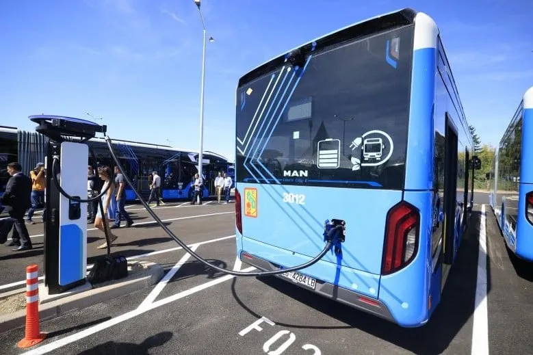 Elektrobus im Depot von ZET in Zagreb