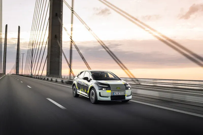 Zdjęcia Audi A2 e-tron wyciekły tuż przed premierą. Teraz czekamy na cennik - Audi A2 e tron 5