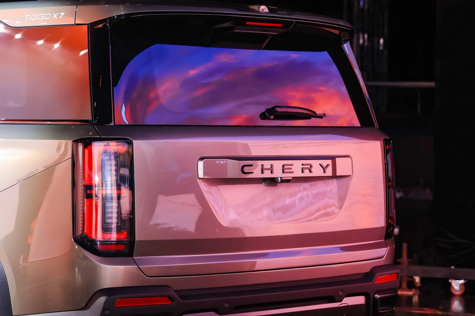 The all-new Chery TIGGO X7 rear view