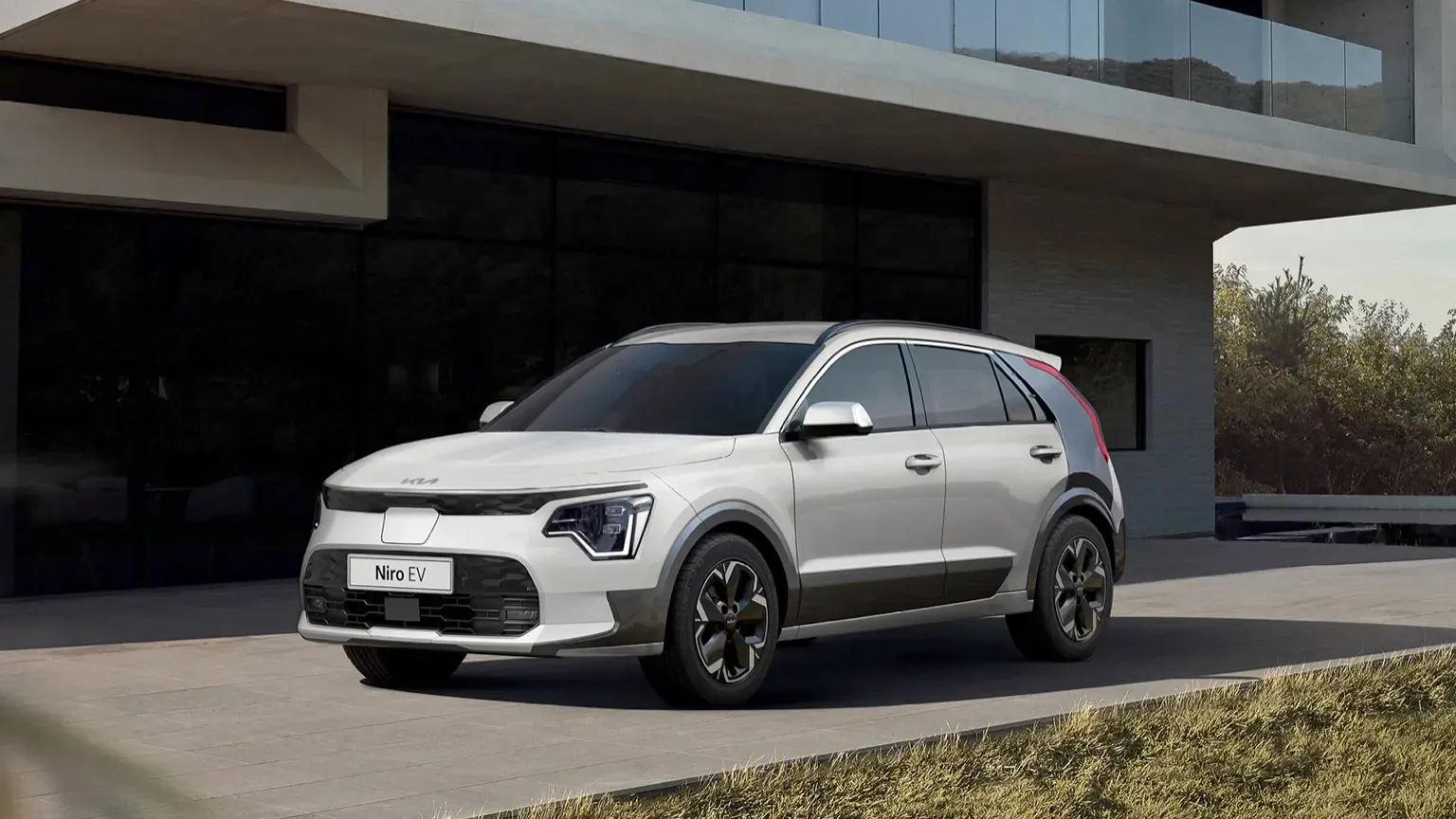 O Kia e-Niro é o líder em degradação da bateria. Após 100 mil km, mantém 97,25% de sua capacidade.