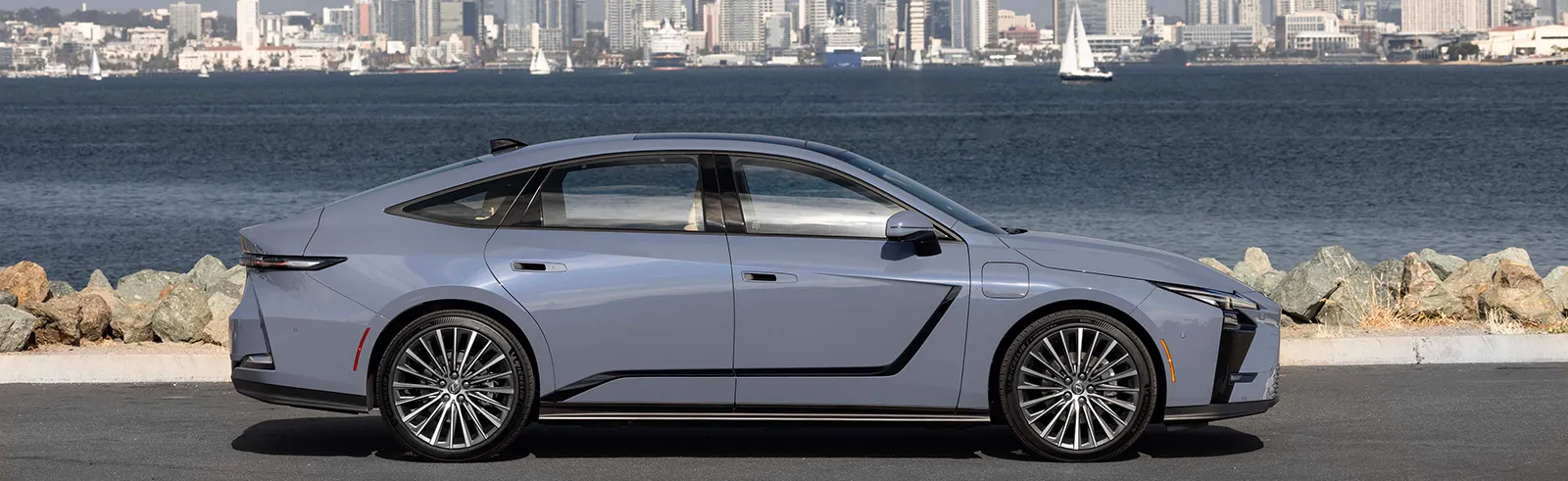 Lexus ES BEVs return in 2027 with an EPA range up to 307 mi