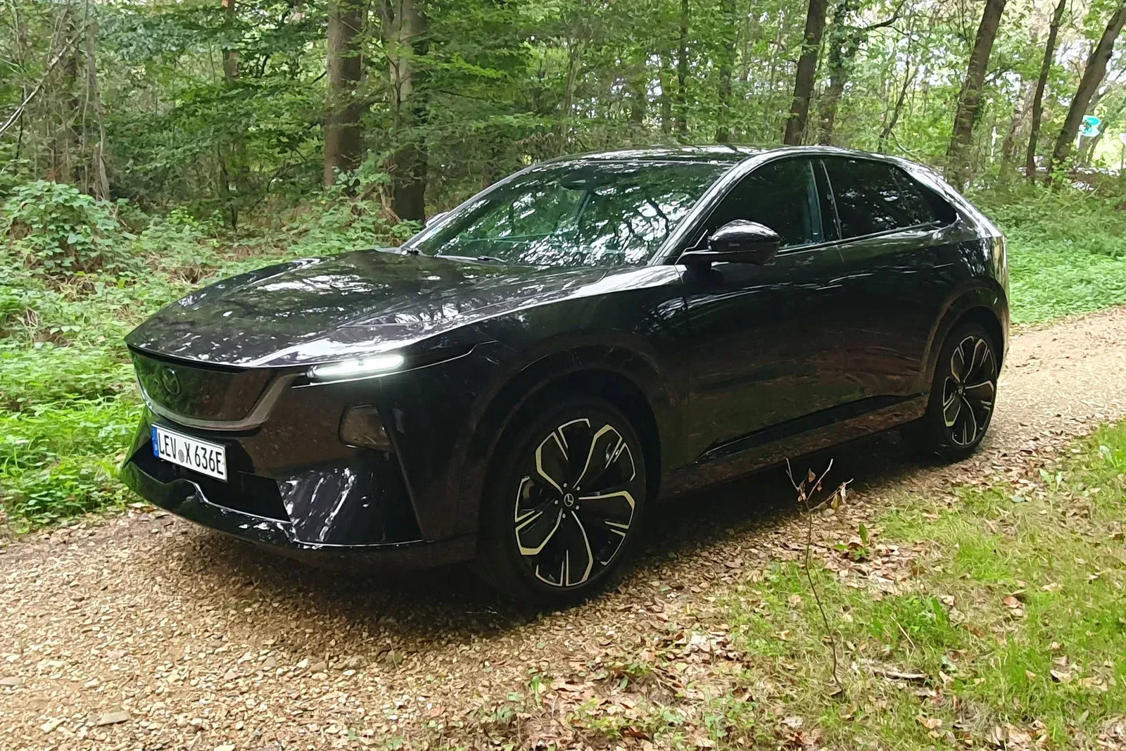 First drive of the Mazda CX-6e: Mazda’s electric car from China